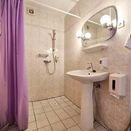 Johanna Hotel