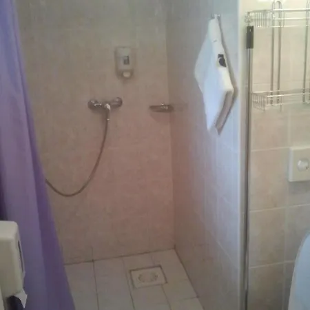 מלון Johanna פארנו